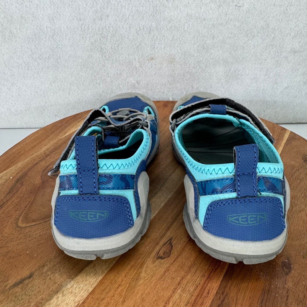 KEEN Washable Youth Size 2 Blue Gray‎ Water Hiking Shoes Durable Outdoors - Picture 3 of 10
